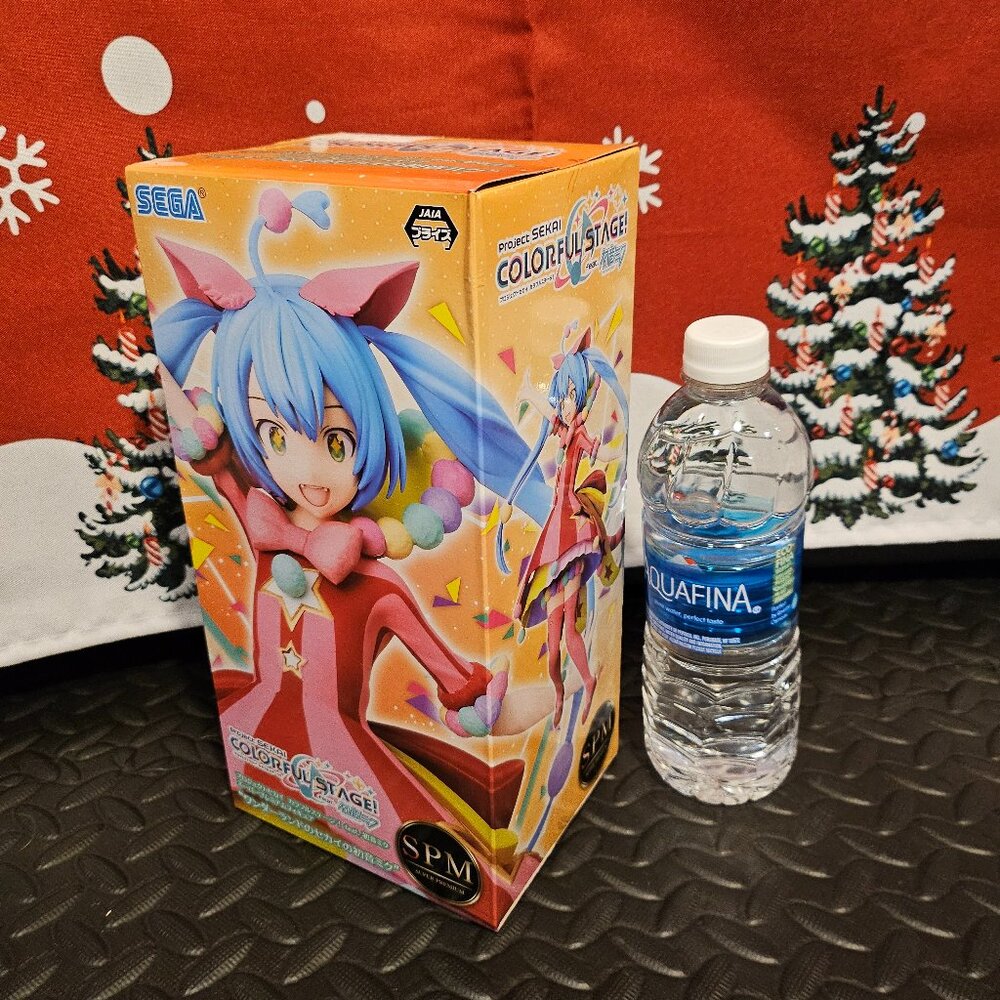 Hatsune Miku Wonderland Figure